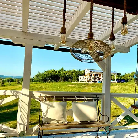 Bohemian Eco Lodge At Lake Balaton Kisapati Exterior photo