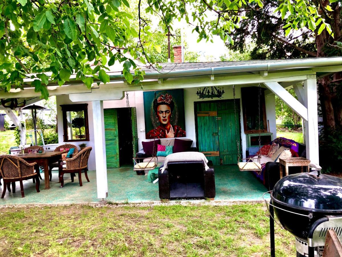 Bohemian Eco At Balaton Apartmán *