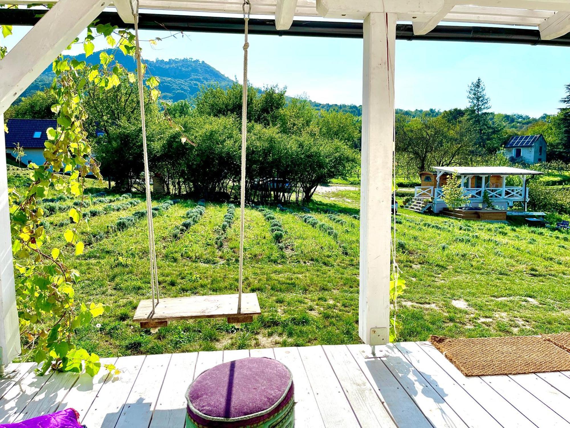 Bohemian Eco At Balaton Apartmán *